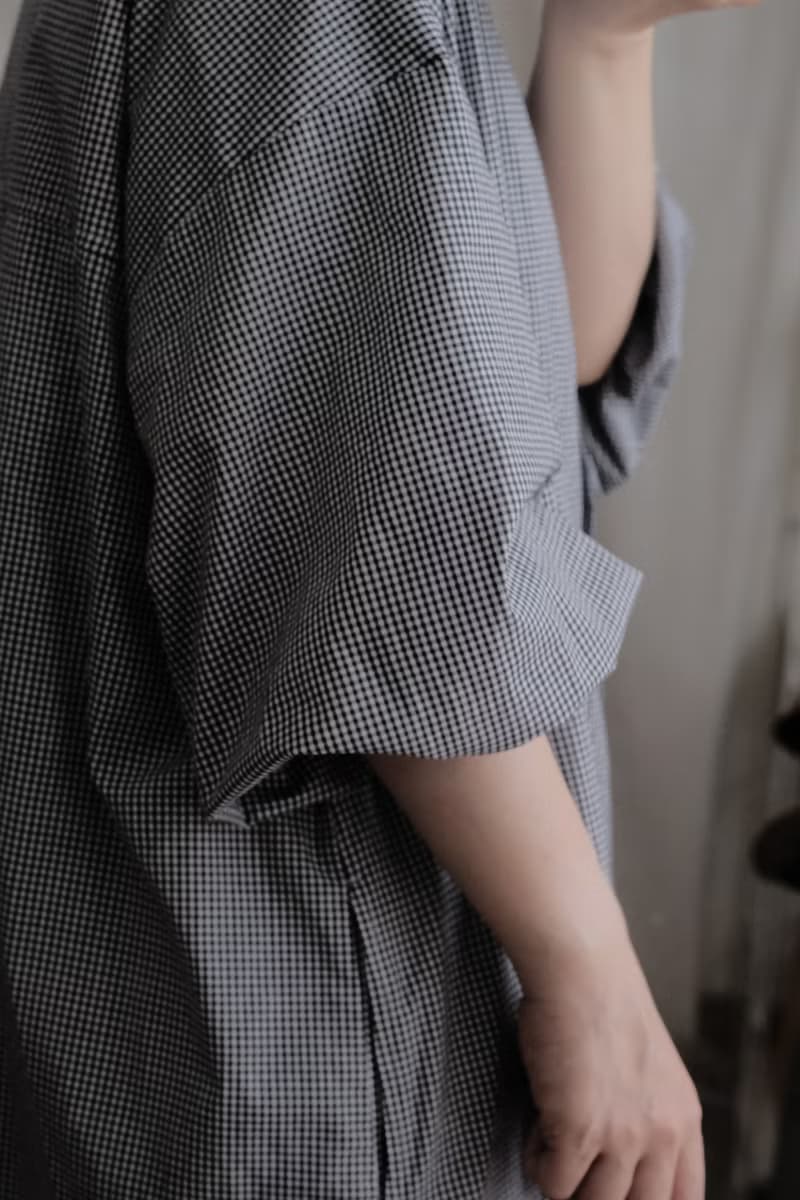 黑白小細格紋澎袖寬版長襯衫洋裝