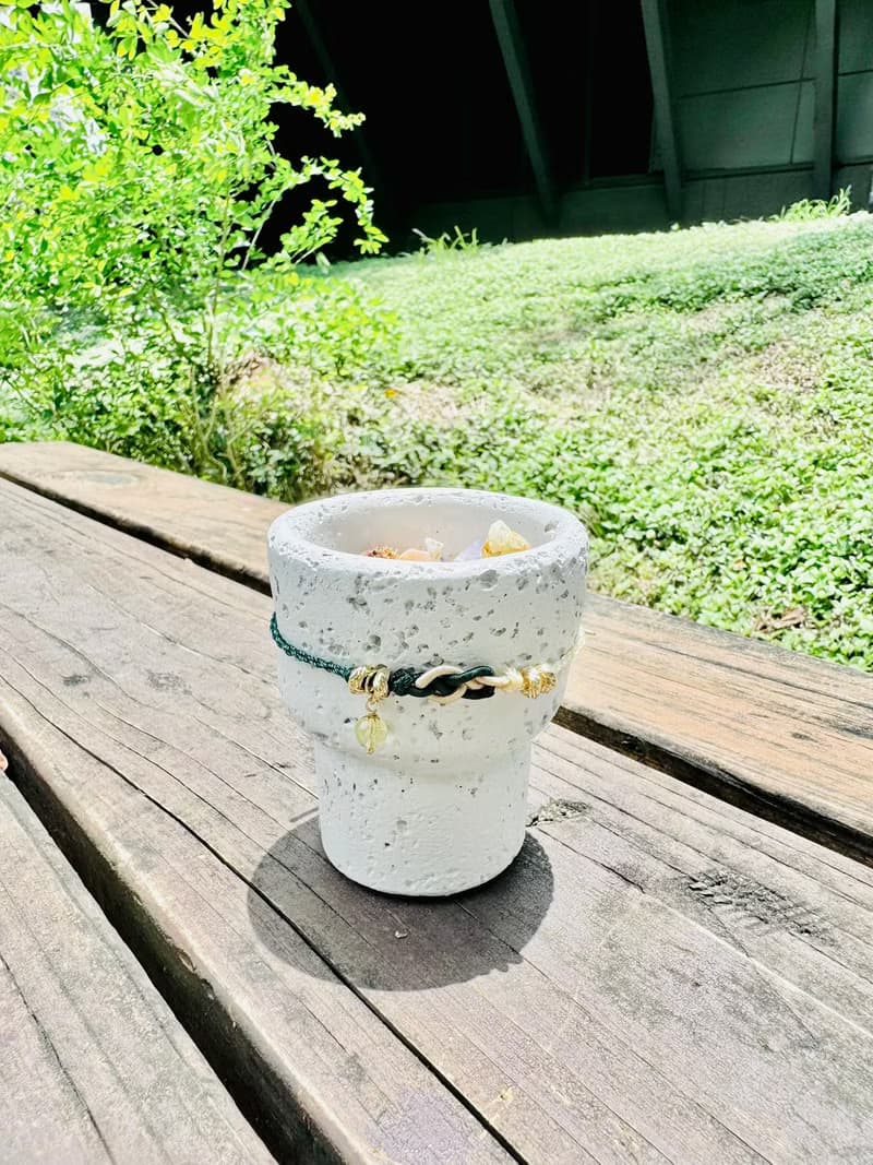 【Rose Tree】一杯好運。水晶繩結手鍊與魔法藥草香氛蠟燭