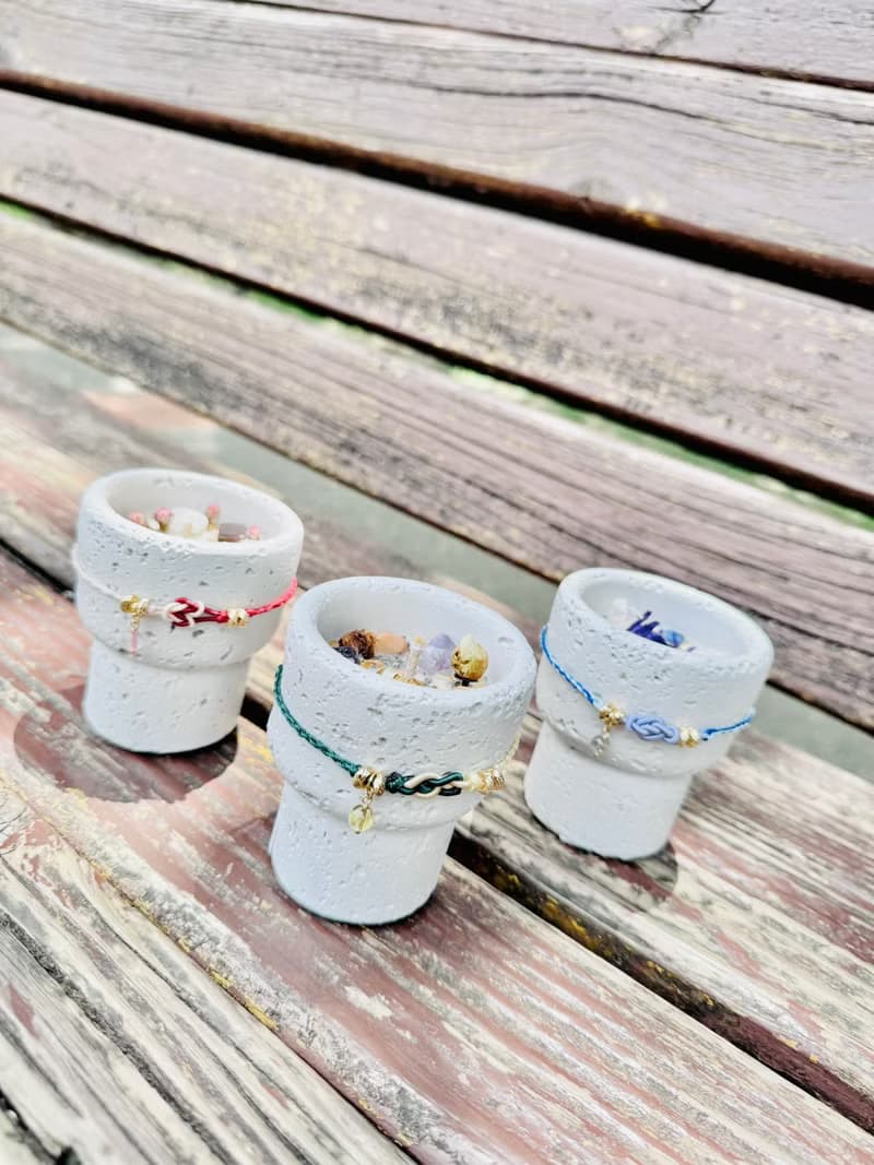 【Rose Tree】一杯好運。水晶繩結手鍊與魔法藥草香氛蠟燭