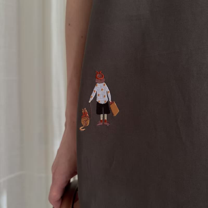 LuLu Dress 蓮花領連衣裙 Brown 棕色的