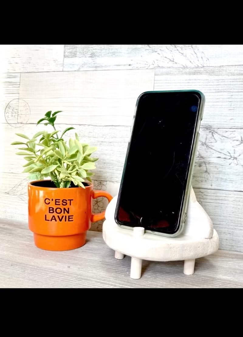 アクセサリートレイ　メガネスタンド　カードスタンド　スマホスタンド木製猫ベンチ　アクセサリー収納
