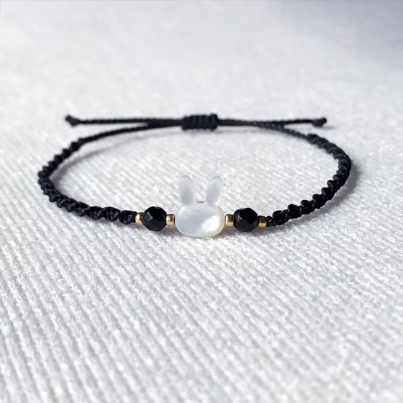 White Rabbit Mother-of-pearl Onyx Opalite Macrame Knot Bracelet