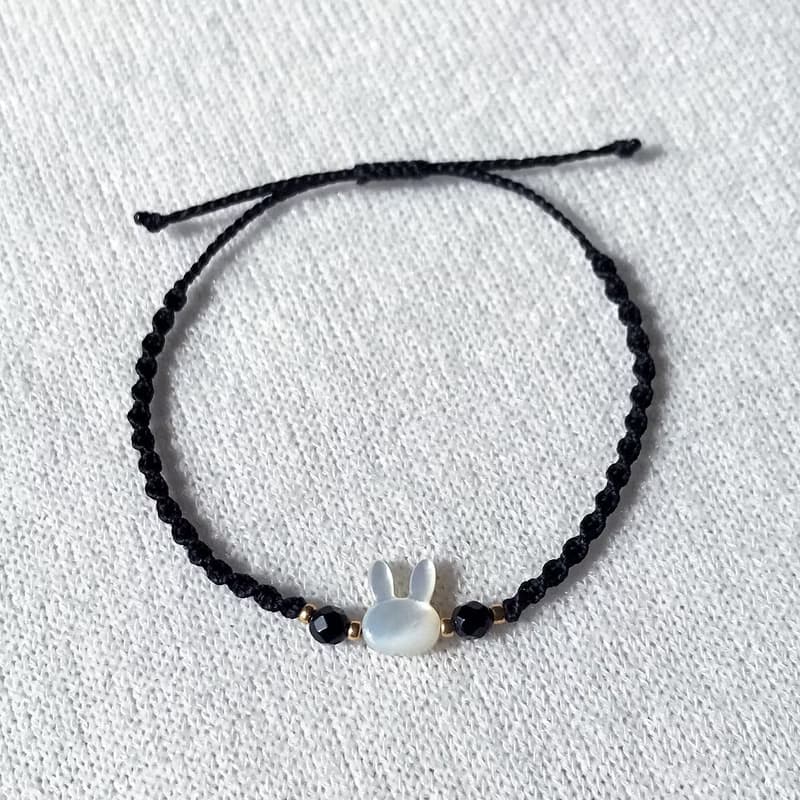 White Rabbit Mother-of-pearl Onyx Opalite Macrame Knot Bracelet