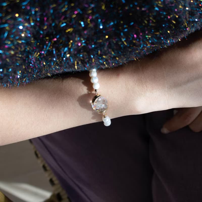 Glam Snowball Pearl Bracelet