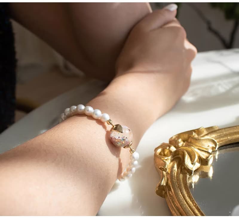 Glam Snowball Pearl Bracelet