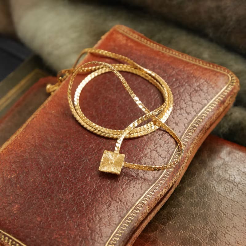 老又好古董珠寶Vintage金色菱形萊茵石項鍊 1987 Avon N817