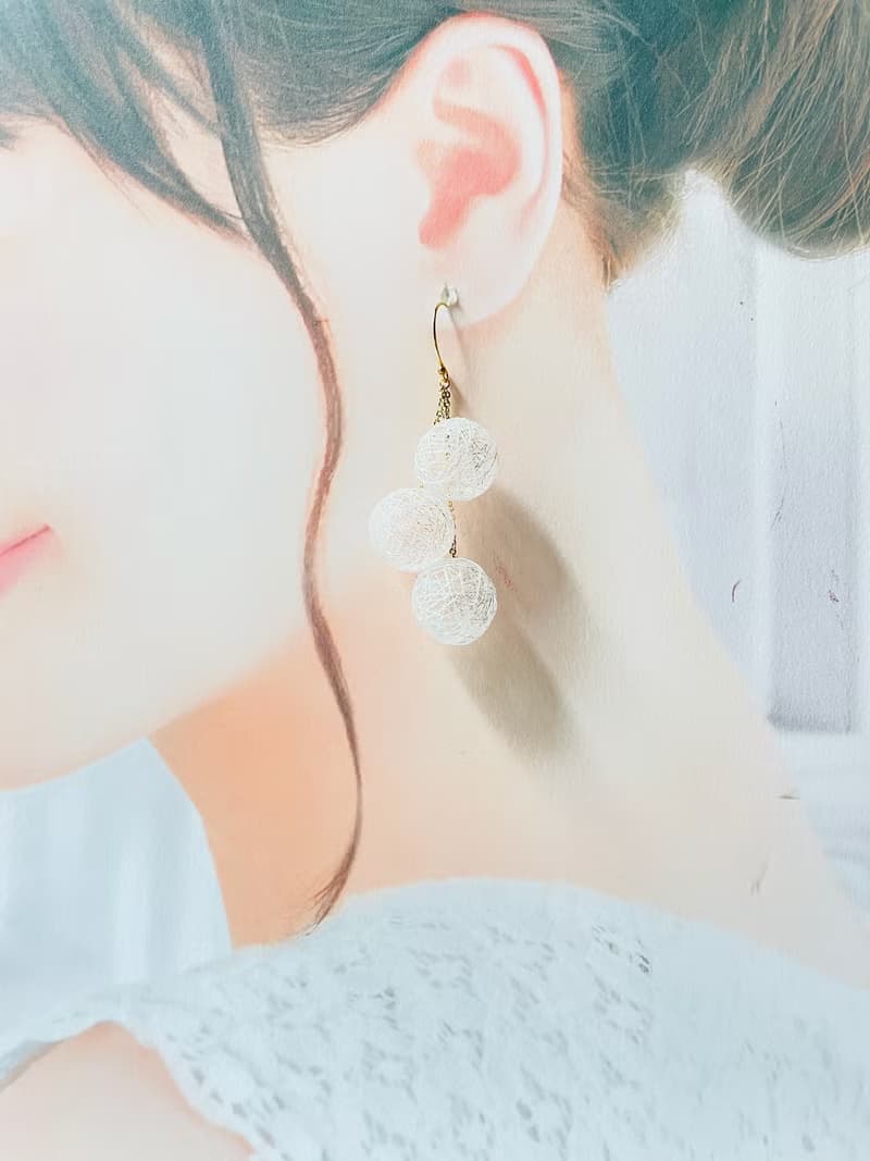 白彩泡泡線球