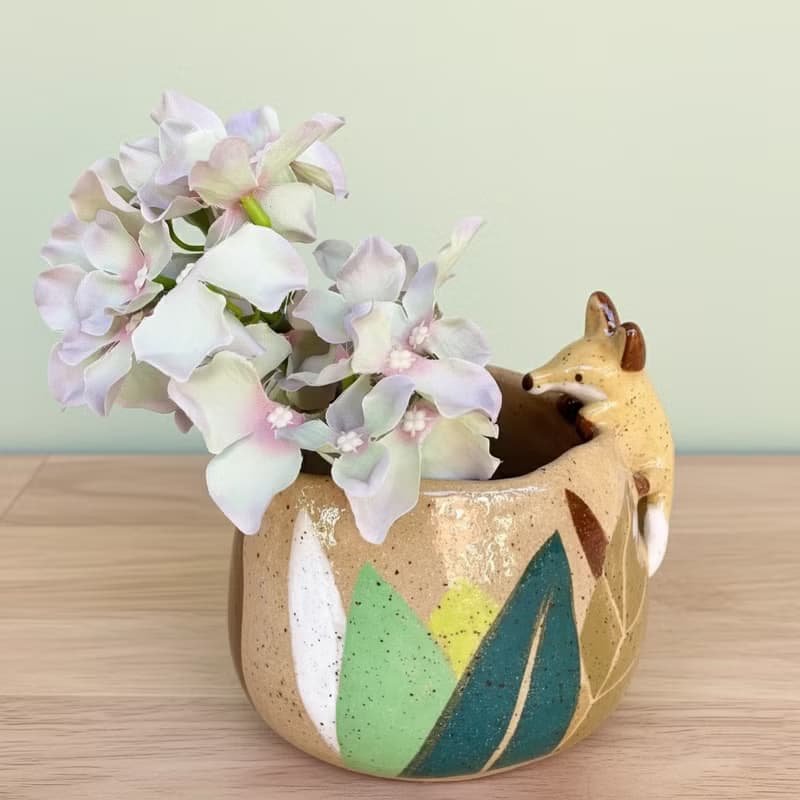 A Lu 小狐狸陶花器 擺飾/原創手作手繪/美國進口陶土 僅此一件