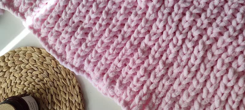 Weighted Plush Aesthetic Blanket Chenille Bedspread Giant Knit Throw