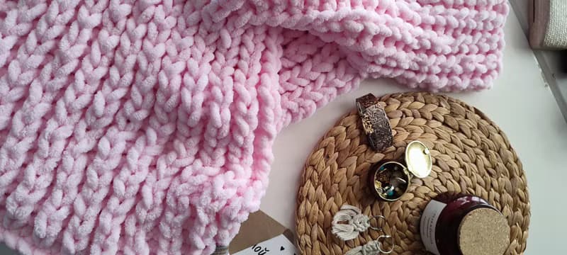 Weighted Plush Aesthetic Blanket Chenille Bedspread Giant Knit Throw