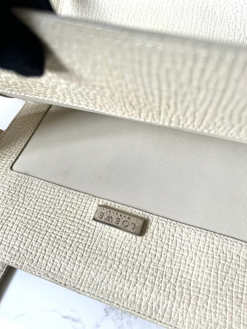 稀有中古二手Loewe米白分層復古包皮革托特包側背孭單肩小包手袋