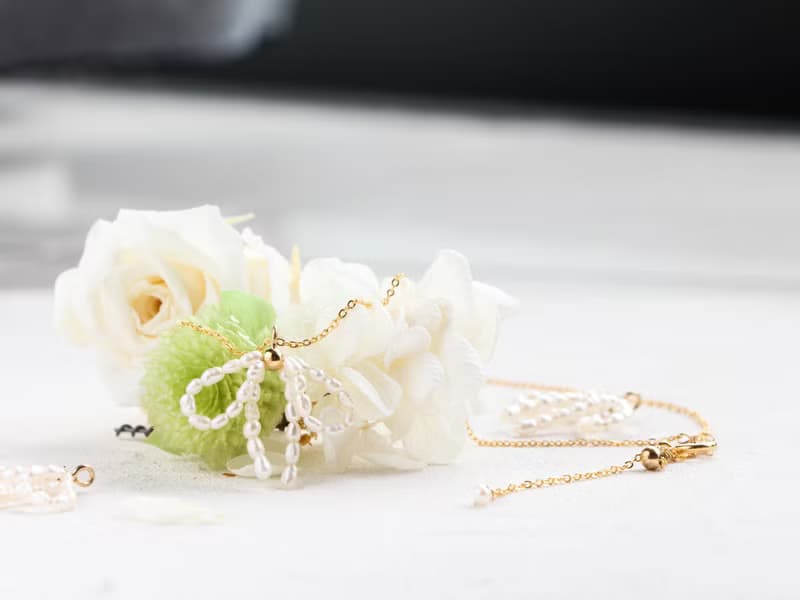 14kgf- pearl ribbon necklace(ajustable chain)