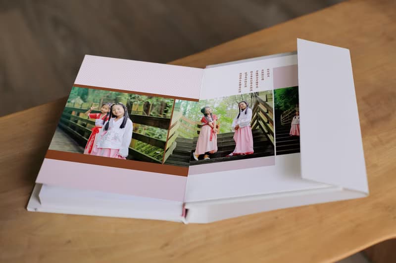 精裝照片書 / 聚會 朋友 親子 家庭 / 小開本跨頁 來圖設計印刷