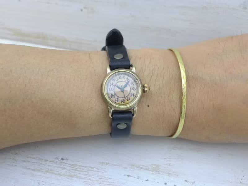 倭ノ刻零  漢数字インデックス 24mm甲丸ケースBrass 手作り腕時計 HandCraftWatch 382