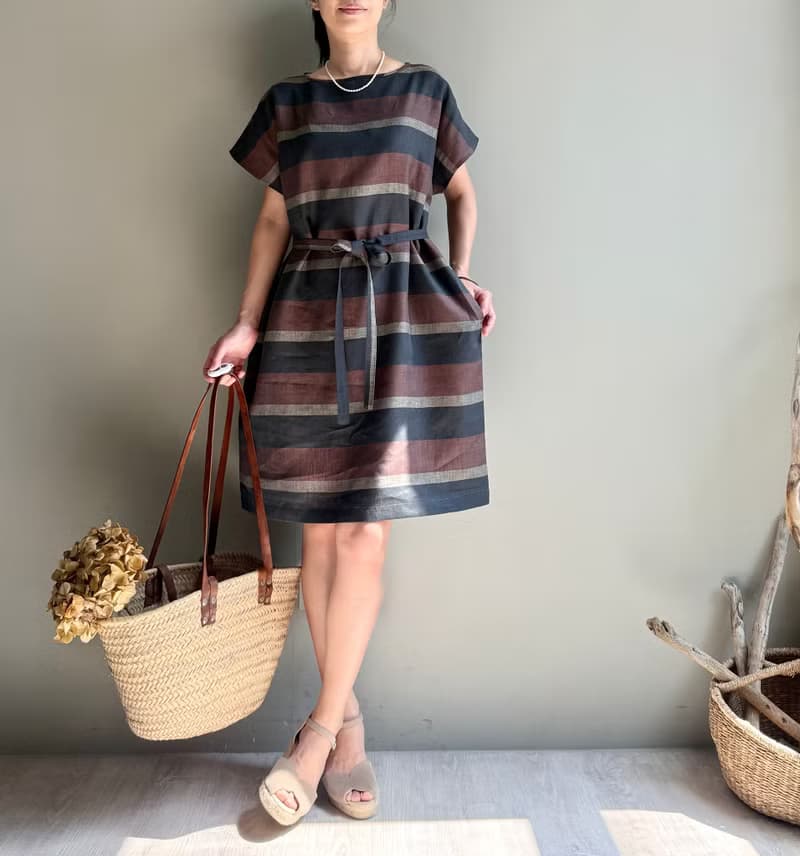 羅馬之夜/黑巧克力配色寬條紋義大利製亞麻短袖小洋裝100%亞麻