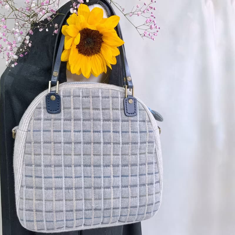 灰藍蕾絲刺繡日本先染布真皮提把手提包肩背包