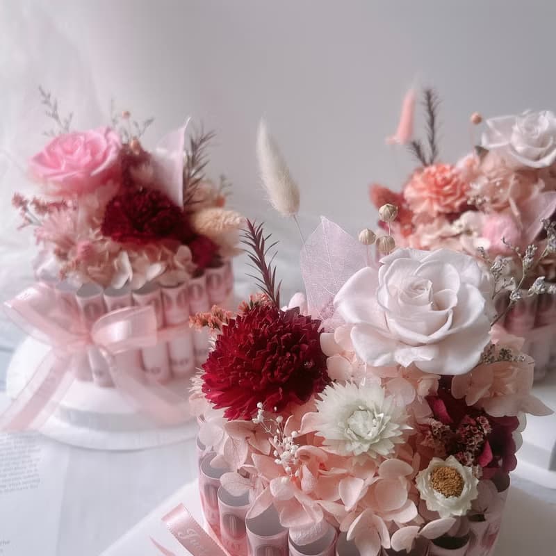 玫瑰永生花 鈔票花盒 有錢花