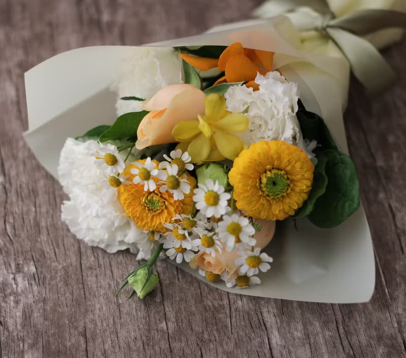 黃太陽可愛花束