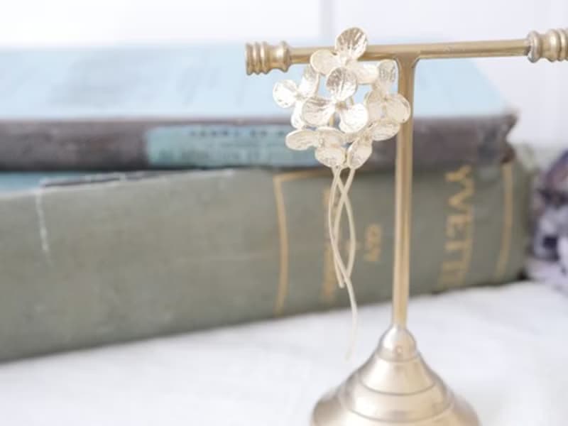 花束ピアス（片耳）