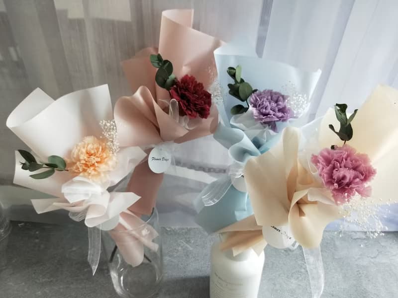 韓式花束-單朵康乃馨花束 永生畢業花束情人節畢業 老師禮物