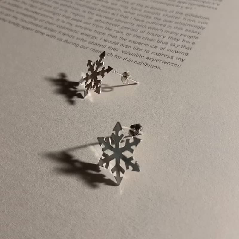 雪花耳飾