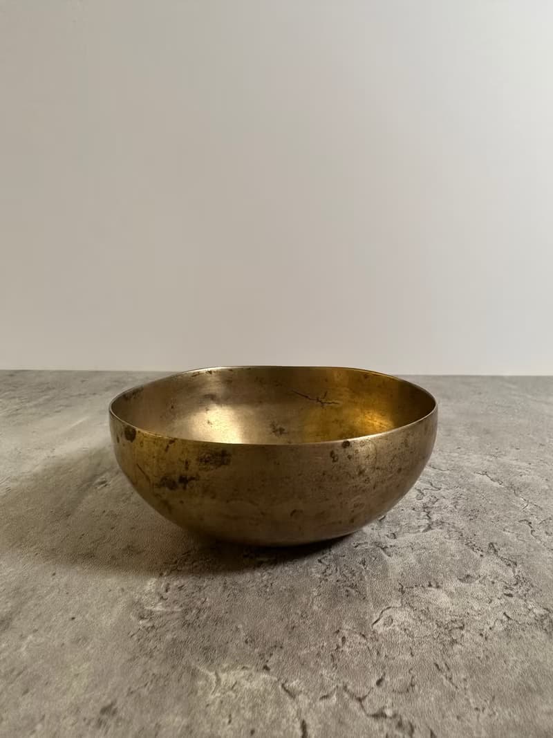 古董Jambati小缽輕盈 聲音低沉悠長 放鬆減壓 靜心 Singing bowl