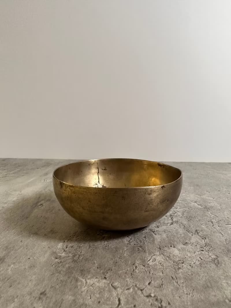 古董Jambati小缽輕盈 聲音低沉悠長 放鬆減壓 靜心 Singing bowl
