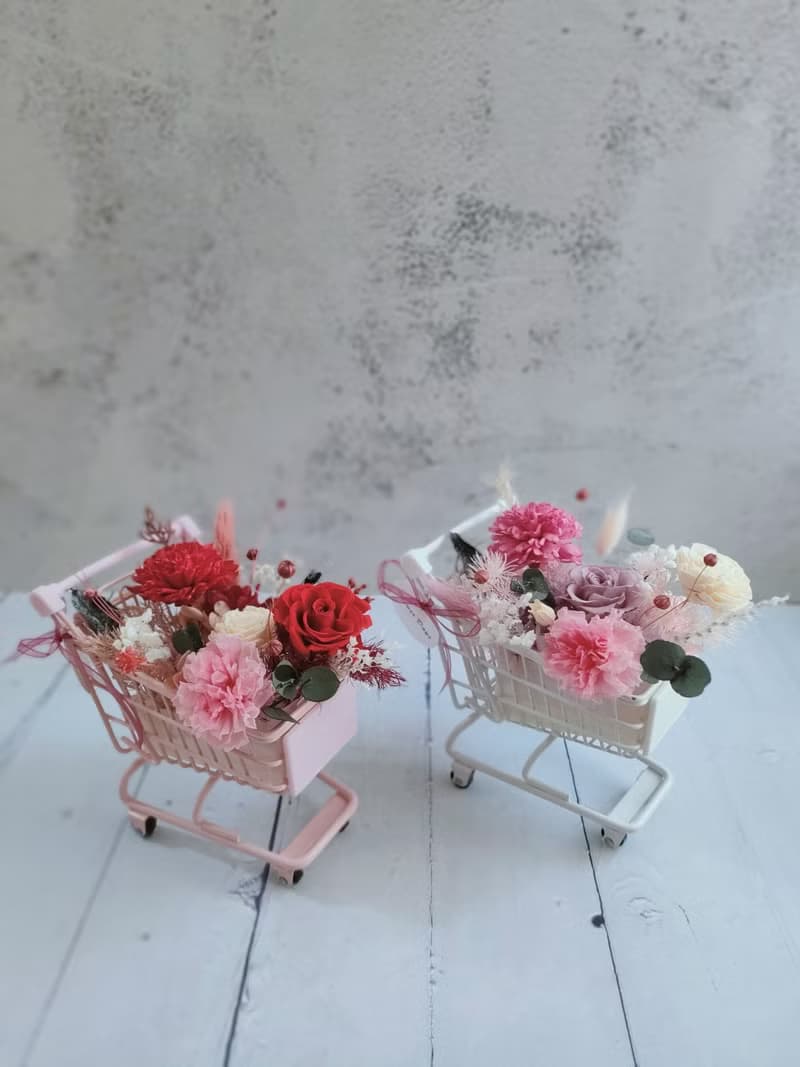 【體驗】【一人成班】花藝手作課程-時尚購物花車 永生花體驗課程