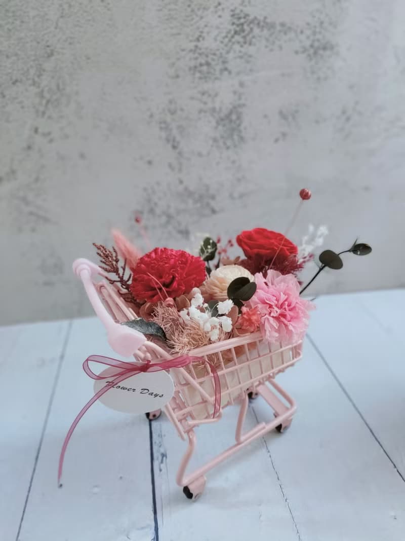 【體驗】【一人成班】花藝手作課程-時尚購物花車 永生花體驗課程