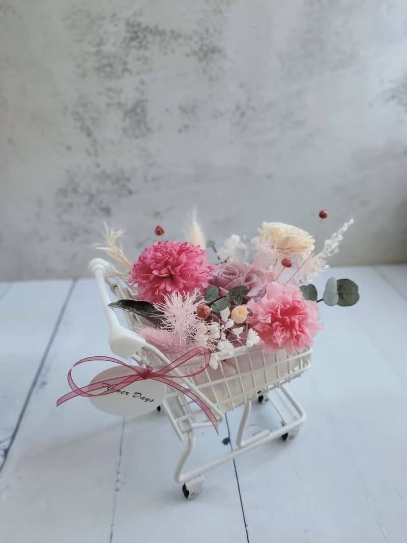 【體驗】【一人成班】花藝手作課程-時尚購物花車 永生花體驗課程