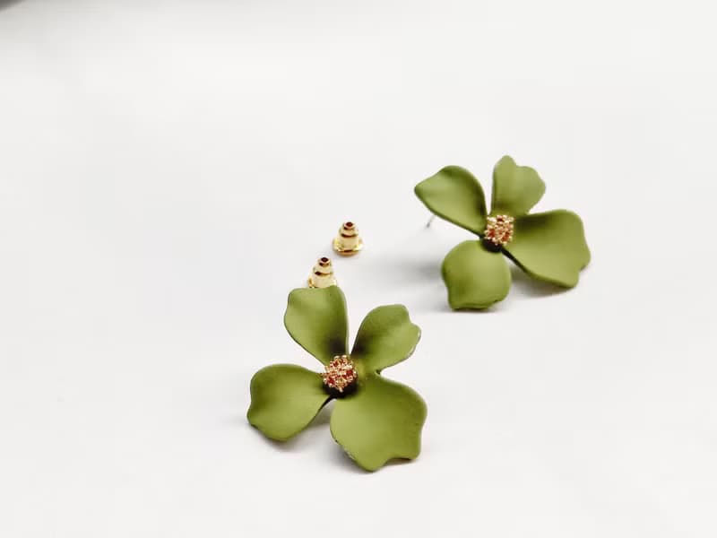 碧綠之花  耳環 耳飾 飾品 銀 S925 日系 氣質 葉子 花 綠 精緻