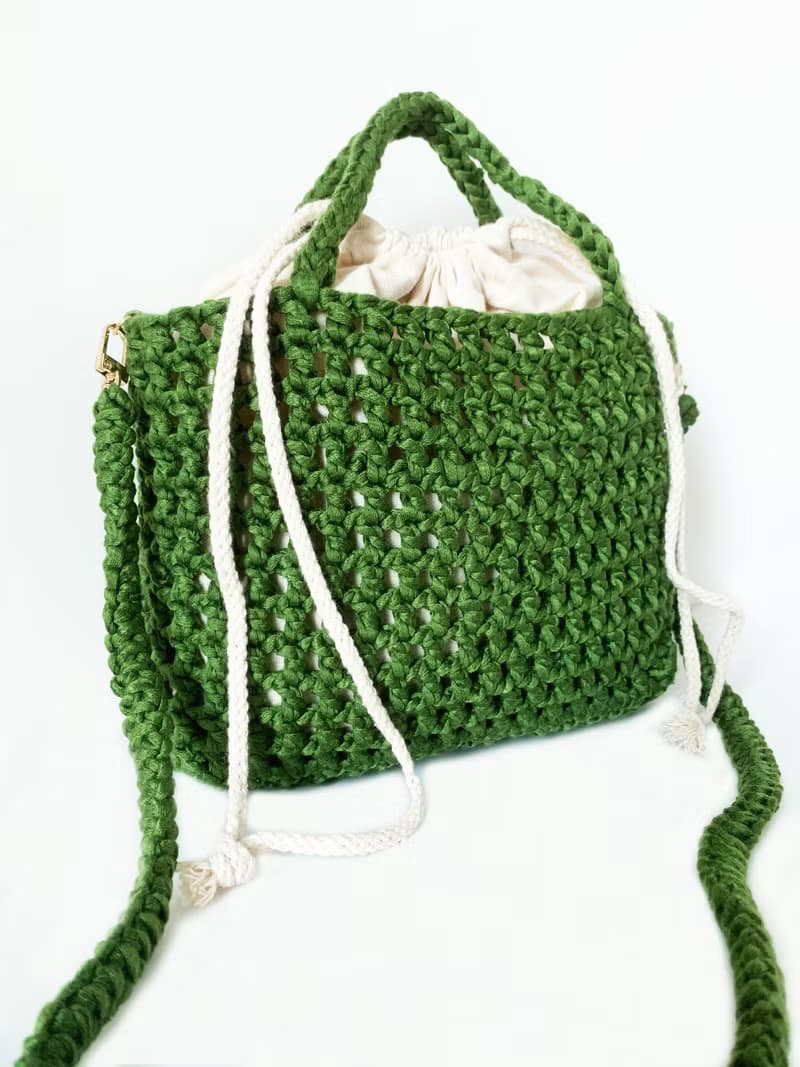 鈎織方格網斜孭及挽袋