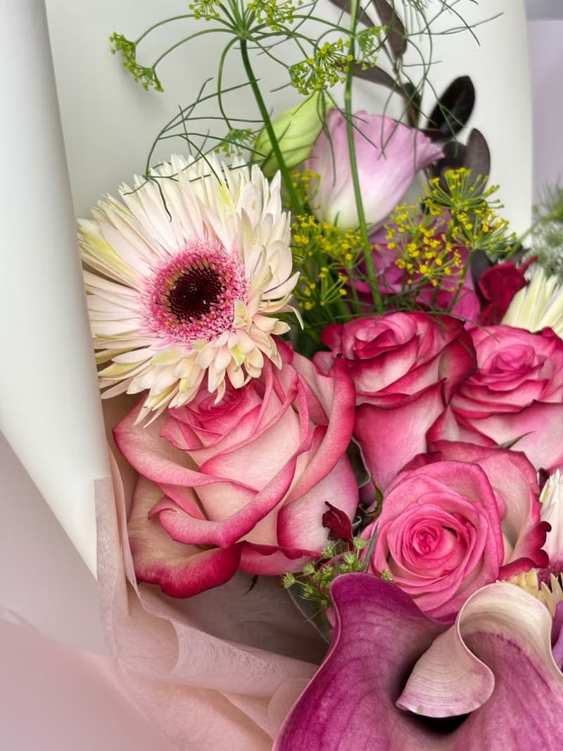 Rose Bouquet-氣質12朵進口玫瑰鮮花花束