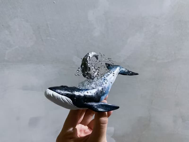 月光小島鯨魚