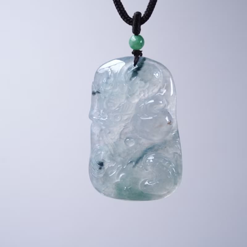 【龍行天下】冰種飄藍花翡翠龍牌項鍊 | 天然緬甸玉翡翠A貨| 送禮