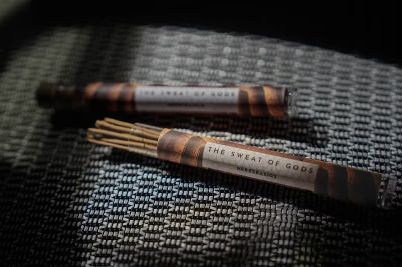 the sweat of gods | 乳香木韻線香