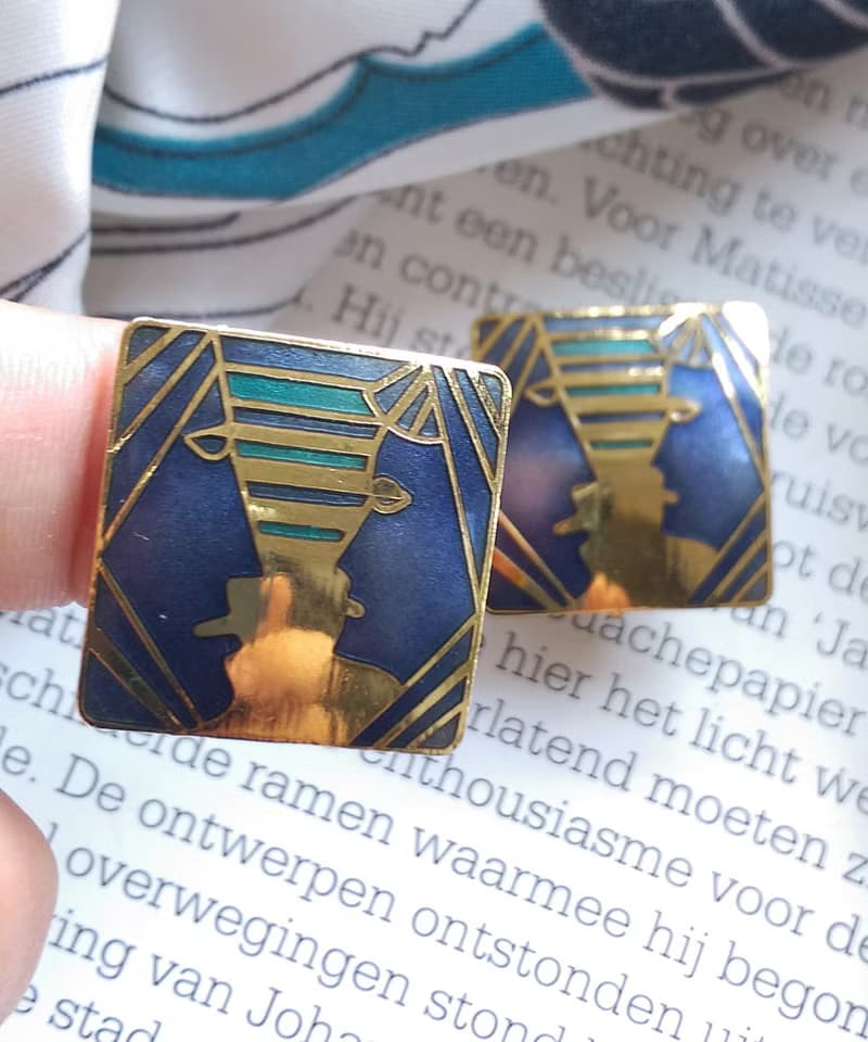 Vintage Jewelry 景泰藍 紫底方形 人物雙側臉 夾式耳環