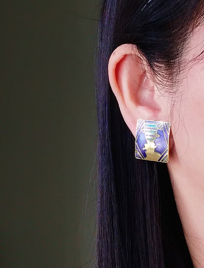 Vintage Jewelry 景泰藍 紫底方形 人物雙側臉 夾式耳環