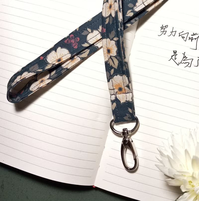 職場必備-寬版純棉識別證頸掛繩/手機掛繩/證件带-花舞