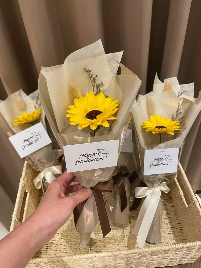 畢業花束 向日葵花束 乾燥花束 香皂花束 企業花禮
