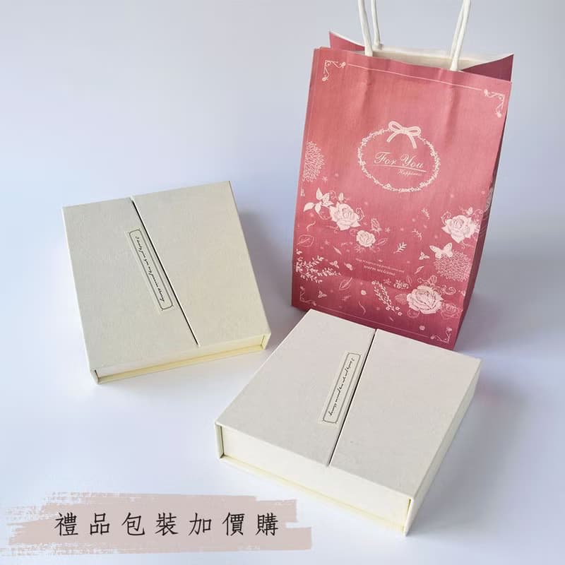 花朵的綻放黃銅耳環