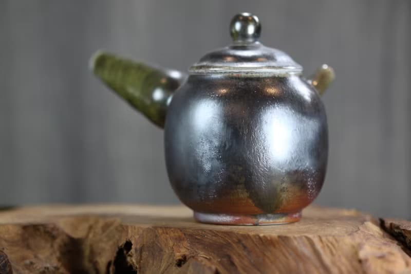 【送禮好物】220ml 柴燒落灰 側把茶壺 鶯歌名家葉敏祥手作