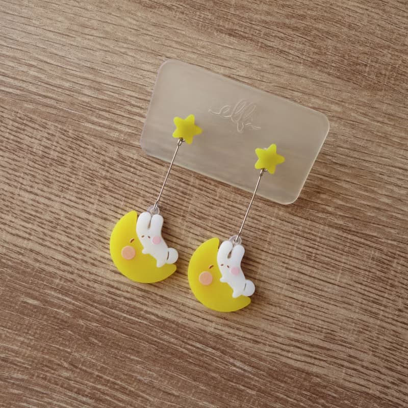 友善環境飾品 │月亮彎彎 │ 環保樹脂 / 綠料認證 / 療癒系