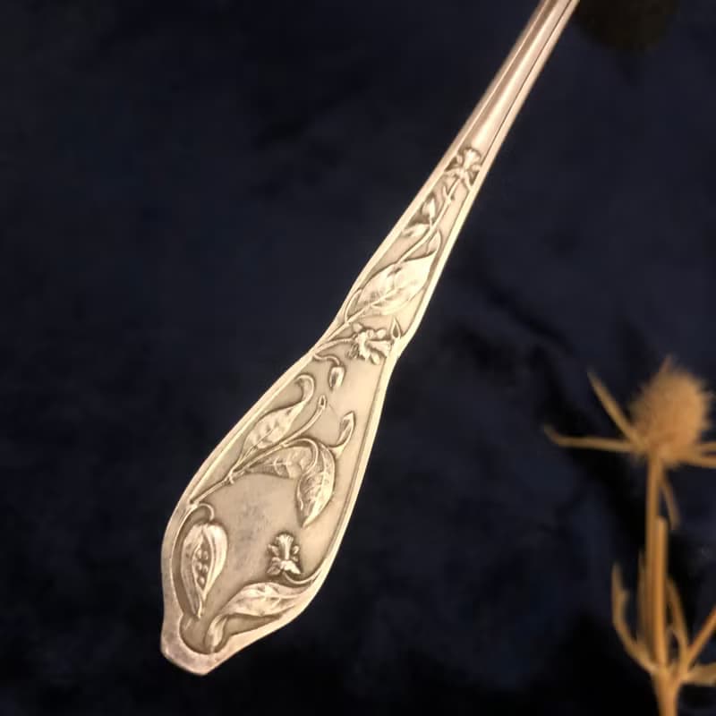 法國Boulenger新藝術時期鍍銀浮雕花卉甜品匙一對合售