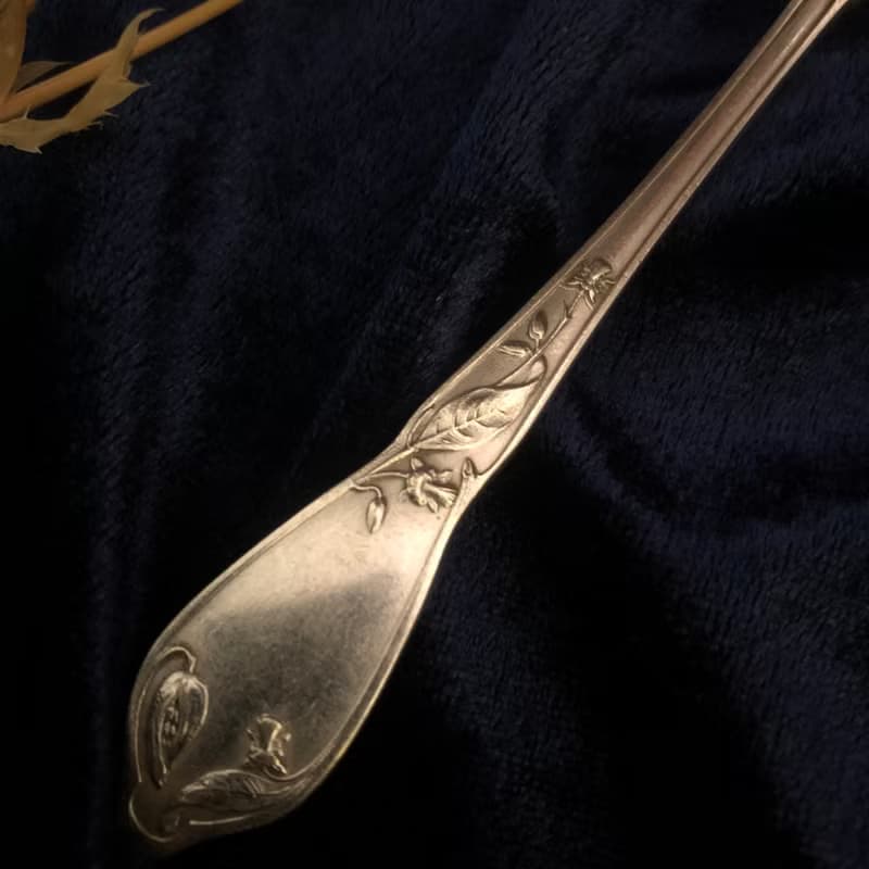 法國Boulenger新藝術時期鍍銀浮雕花卉甜品匙一對合售