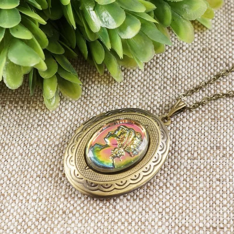 Lady Girl Intaglio Cameo Photo Locket Iridescent Vintage Glass Necklace Jewelry