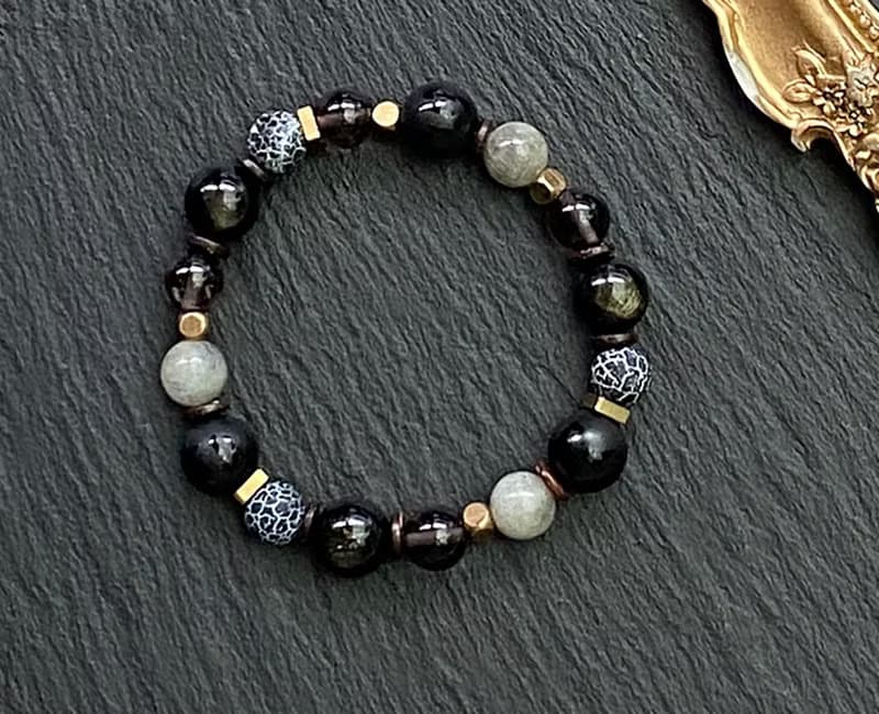 農曆七月避邪保平安-金曜石x黑曜石x風化瑪瑙x六字箴言x白閃光石