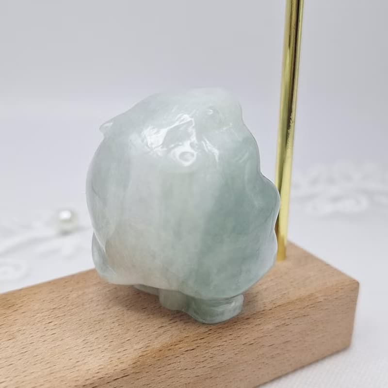 溫潤綠底飄花土撥鼠擺件 | 天然緬甸玉A貨翡翠