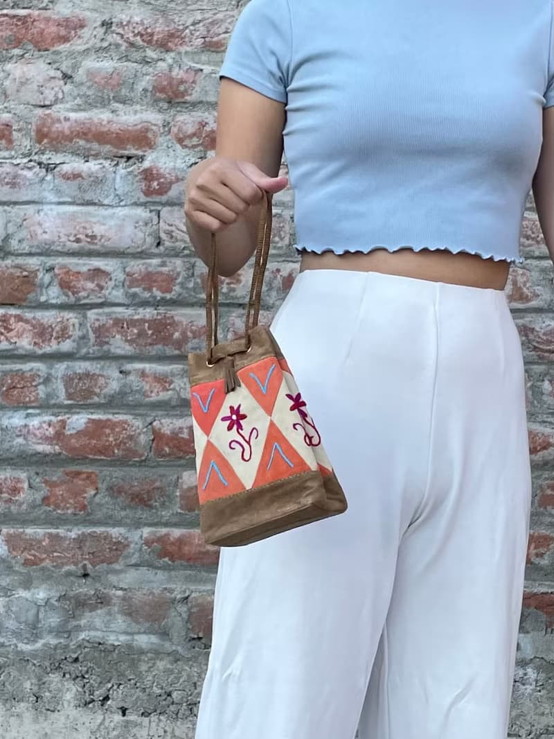 印度喀什米爾 手工麂皮刺繡迷你手袋