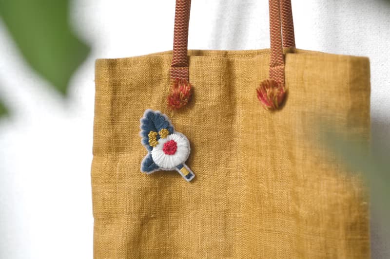 新手不怕! 手綁花束刺繡材料包 別針/帽飾－粉花  裝飾你的編織帽